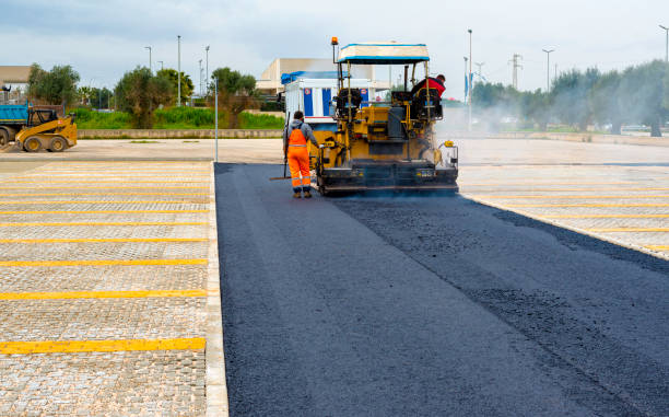 Best Driveway Paving Contractor  in , UT